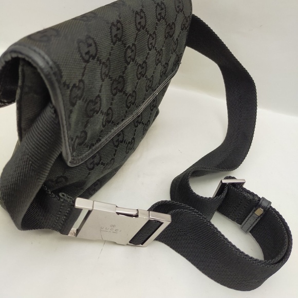 Gucci Belt Bag Black Logo Canvas - Picture 5 of 9